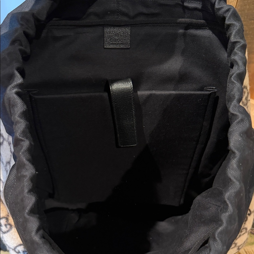 Gucci Beige and Black GG Pattern Wool large Men's Double Buckle Backpack - Picture 6 of 7